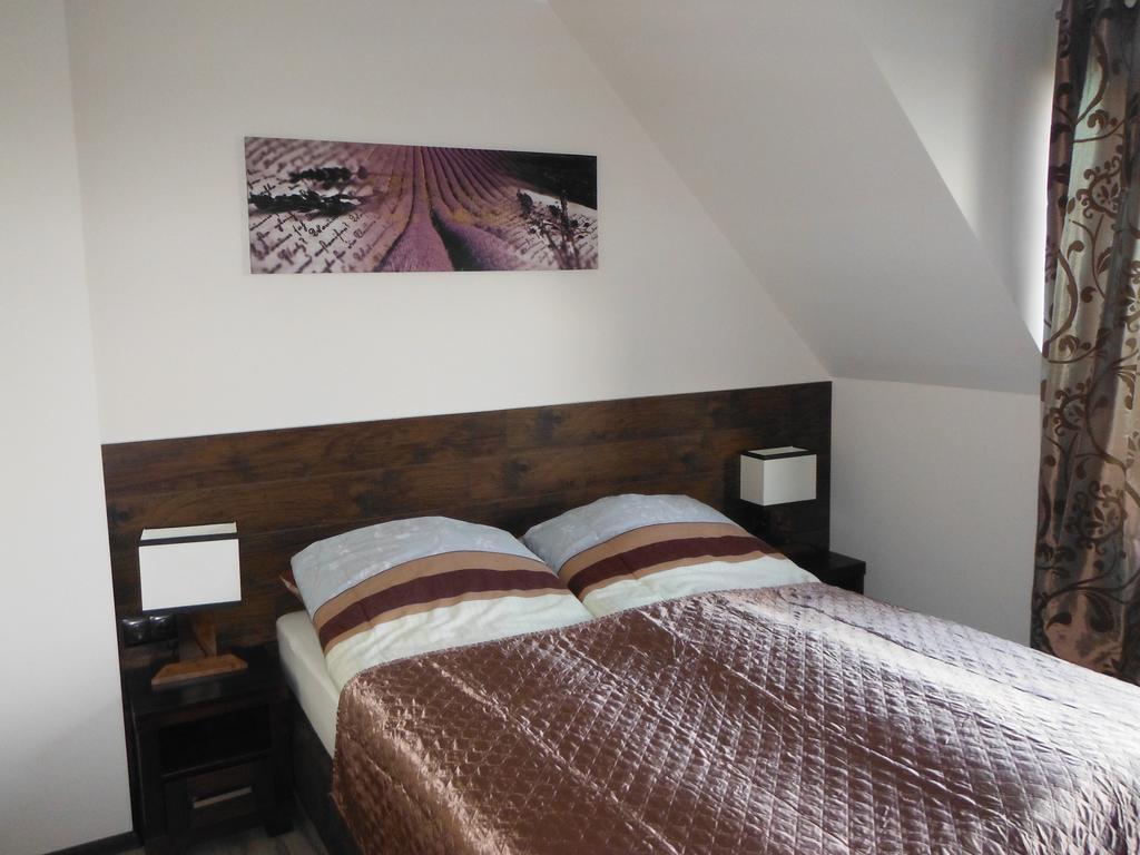 Willa Dabrowa Dąbrówno Habitación foto
